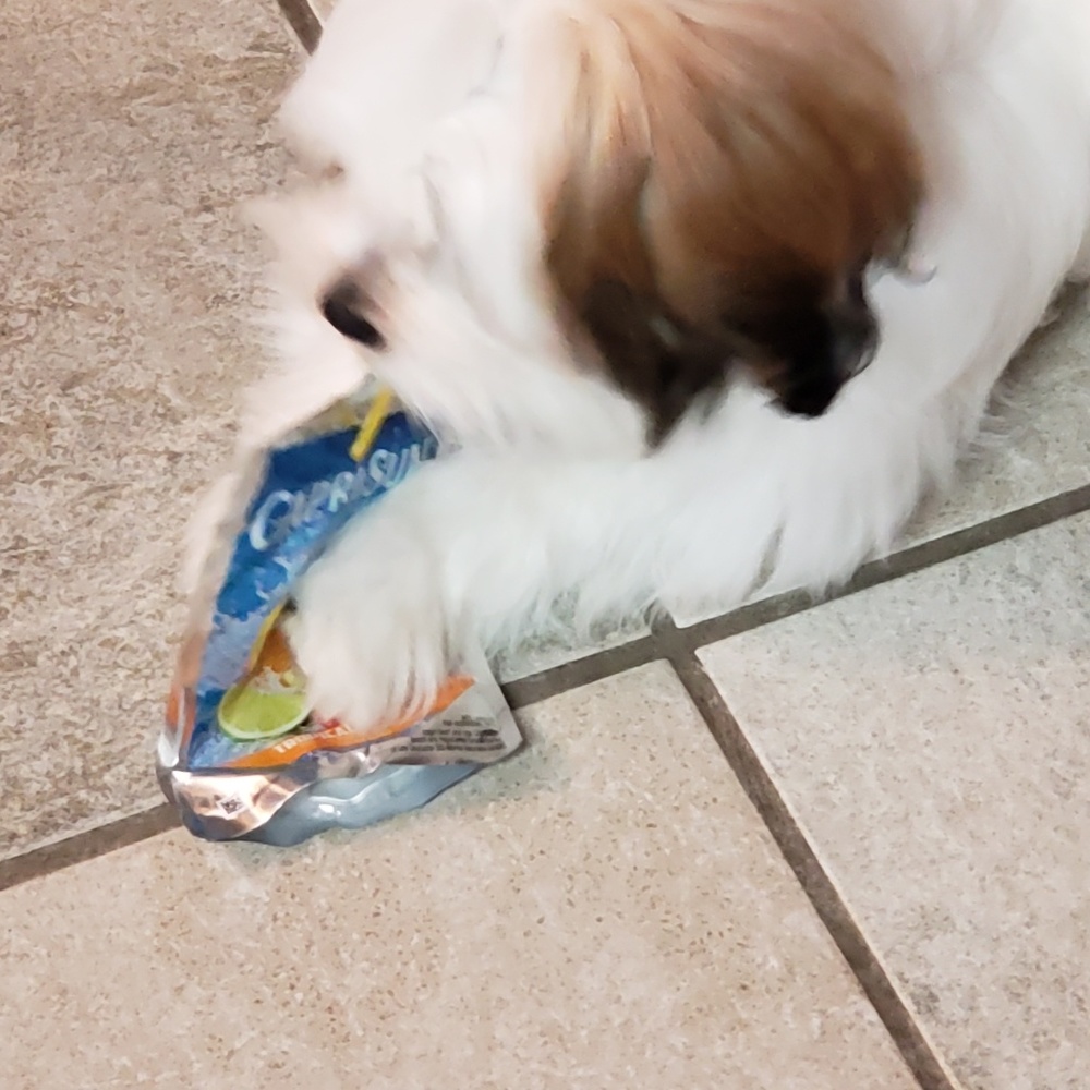 Meet your Posher, Charmetri